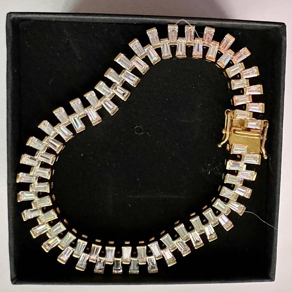 10.00 Carat Lab Created White Topaz Baguette Bracelet in Sterling 14kt Goldplate - Picture 2 of 11